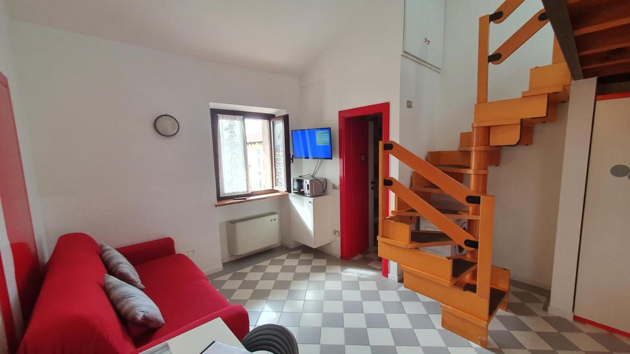 Appartamenti Adriana Sirmione Buitenkant foto