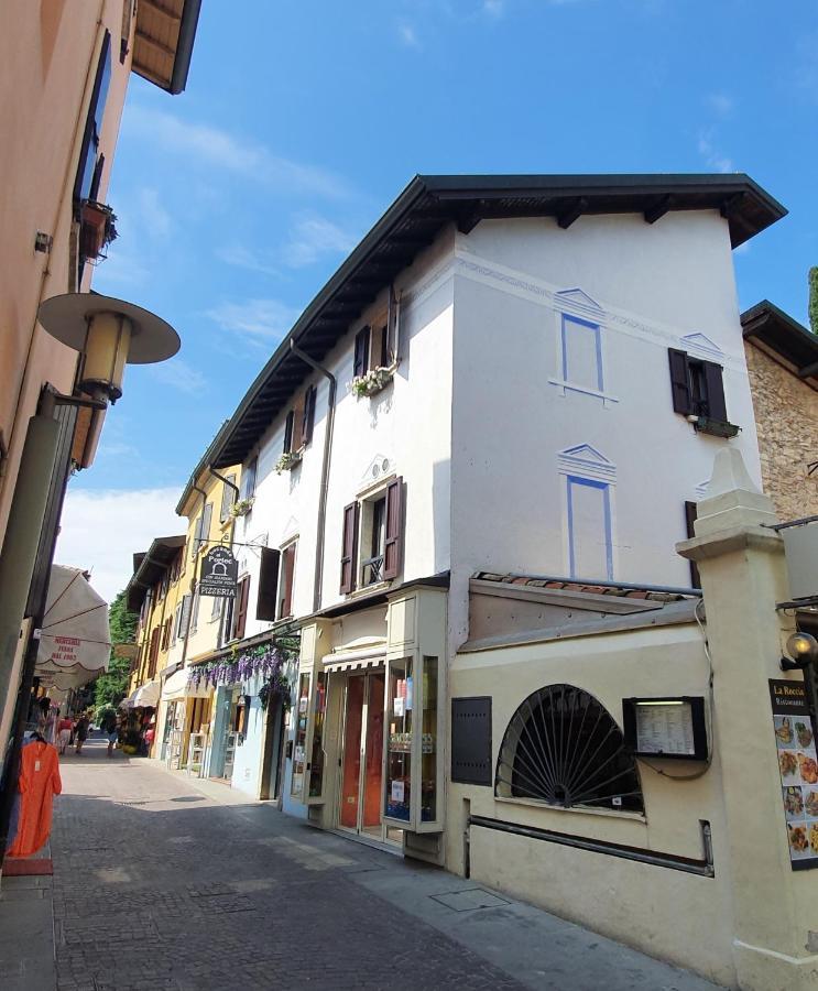 Appartamenti Adriana Sirmione Buitenkant foto